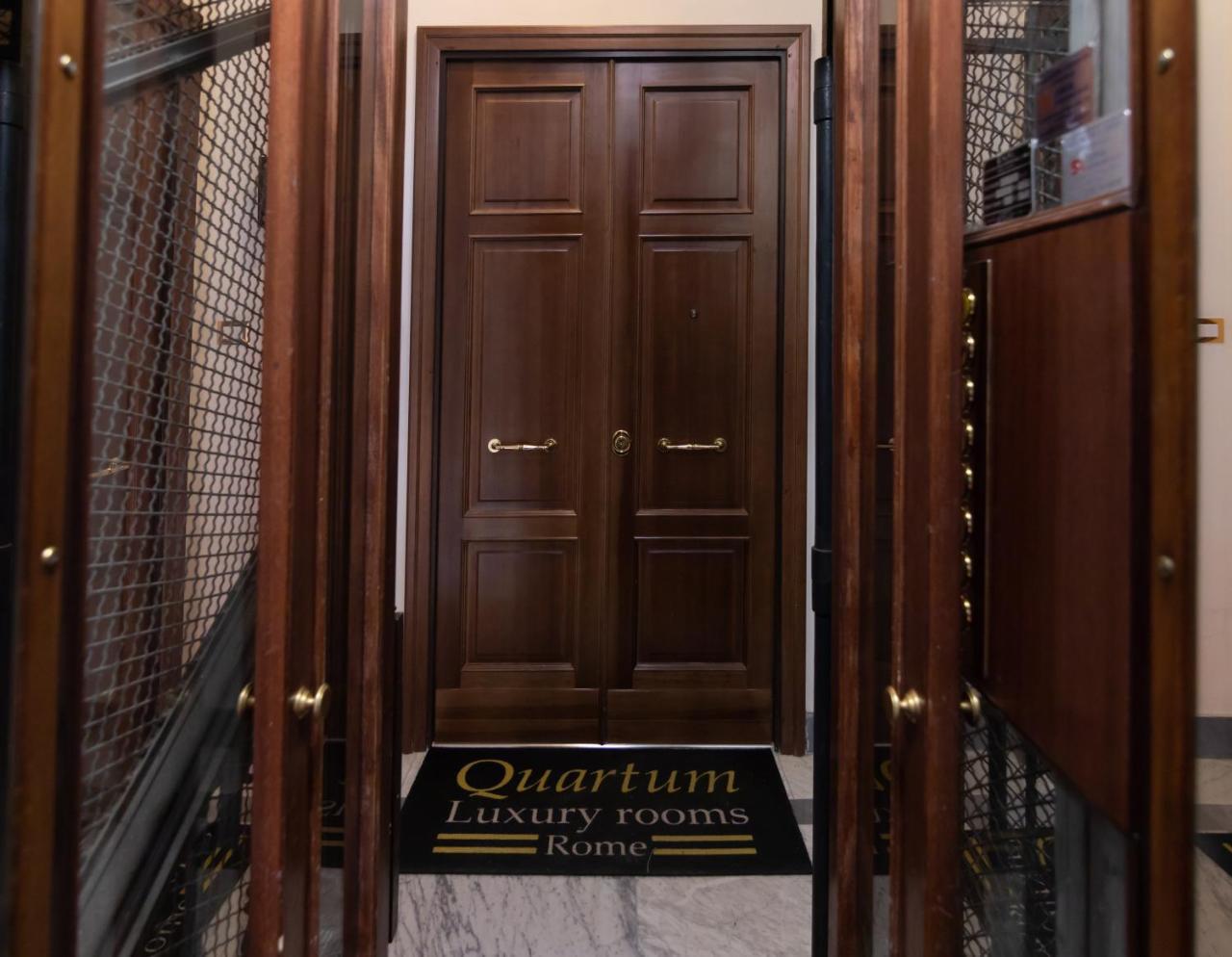 רומא Quartum Luxury Rooms מראה חיצוני תמונה